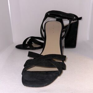 Ann Taylor Black Suede Sandals with Block Heel Size 7M - EUC